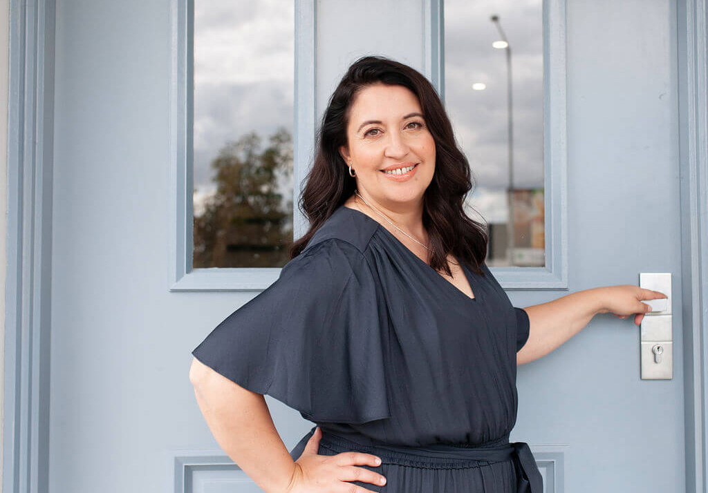 cathy-camera-seo-website-copywriter-construction-industry
